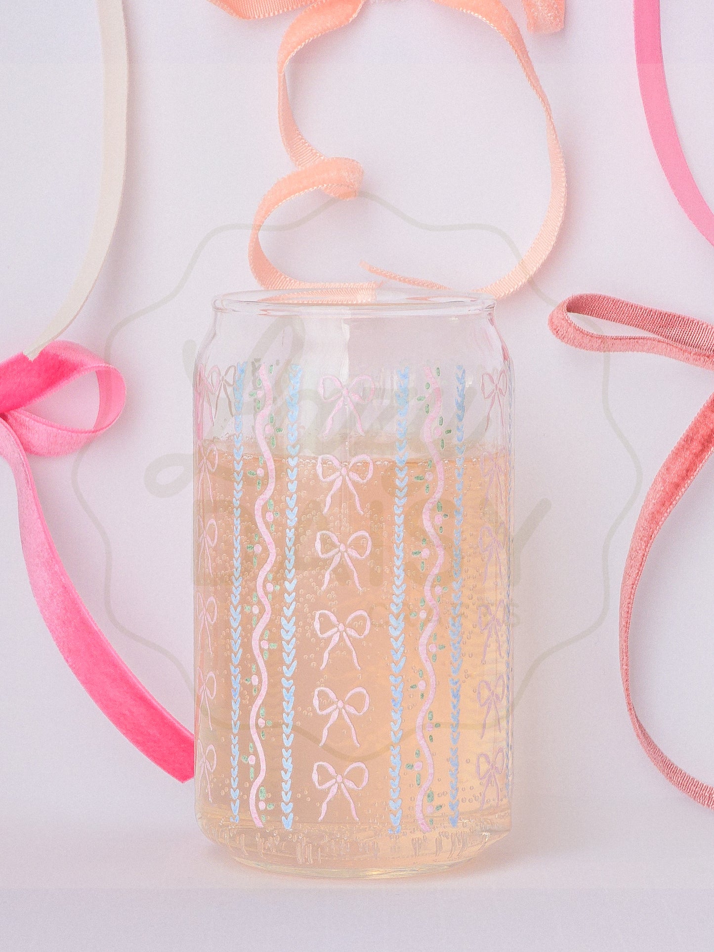 Grandma's wallpaper cups
