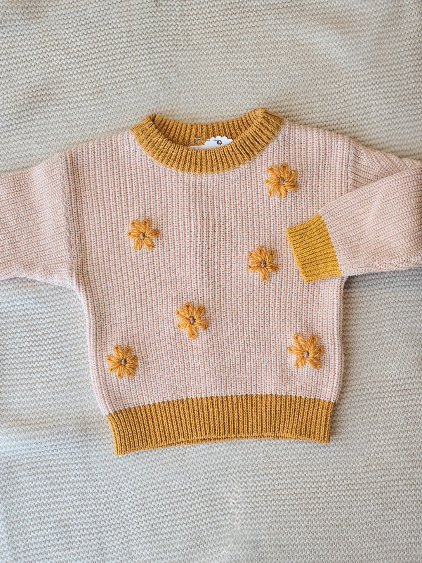 Daisy all over sweater