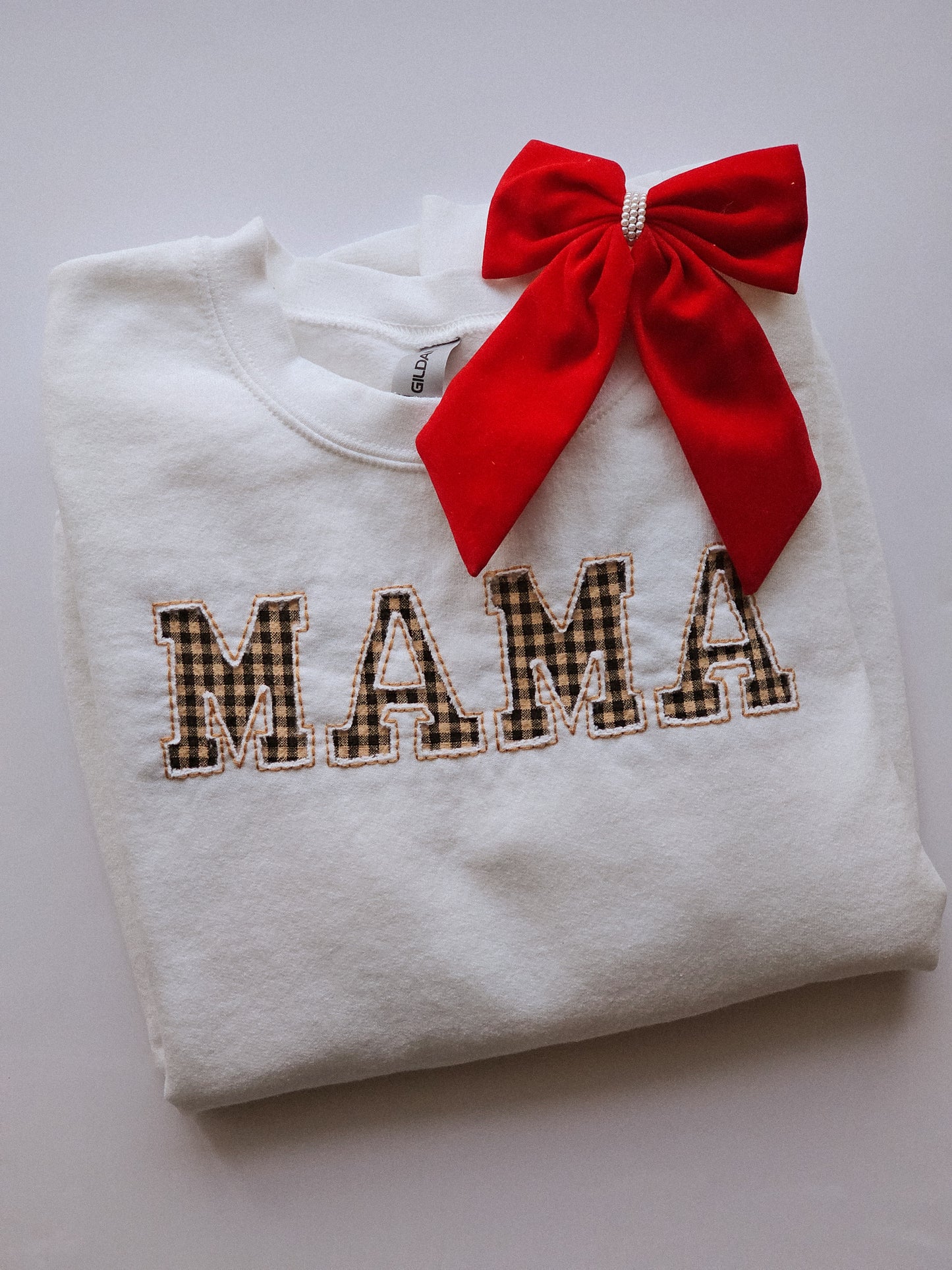 Mama crewneck sweater