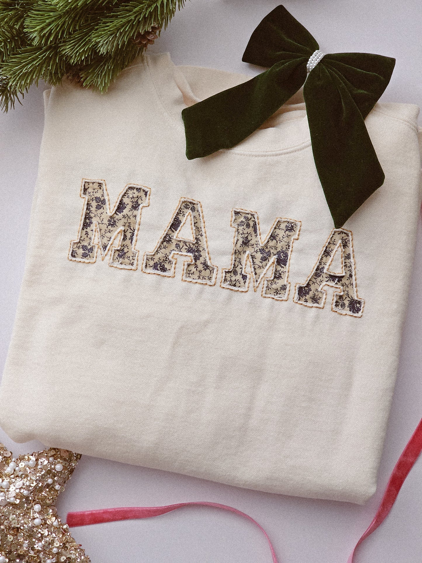 Mama crewneck sweater